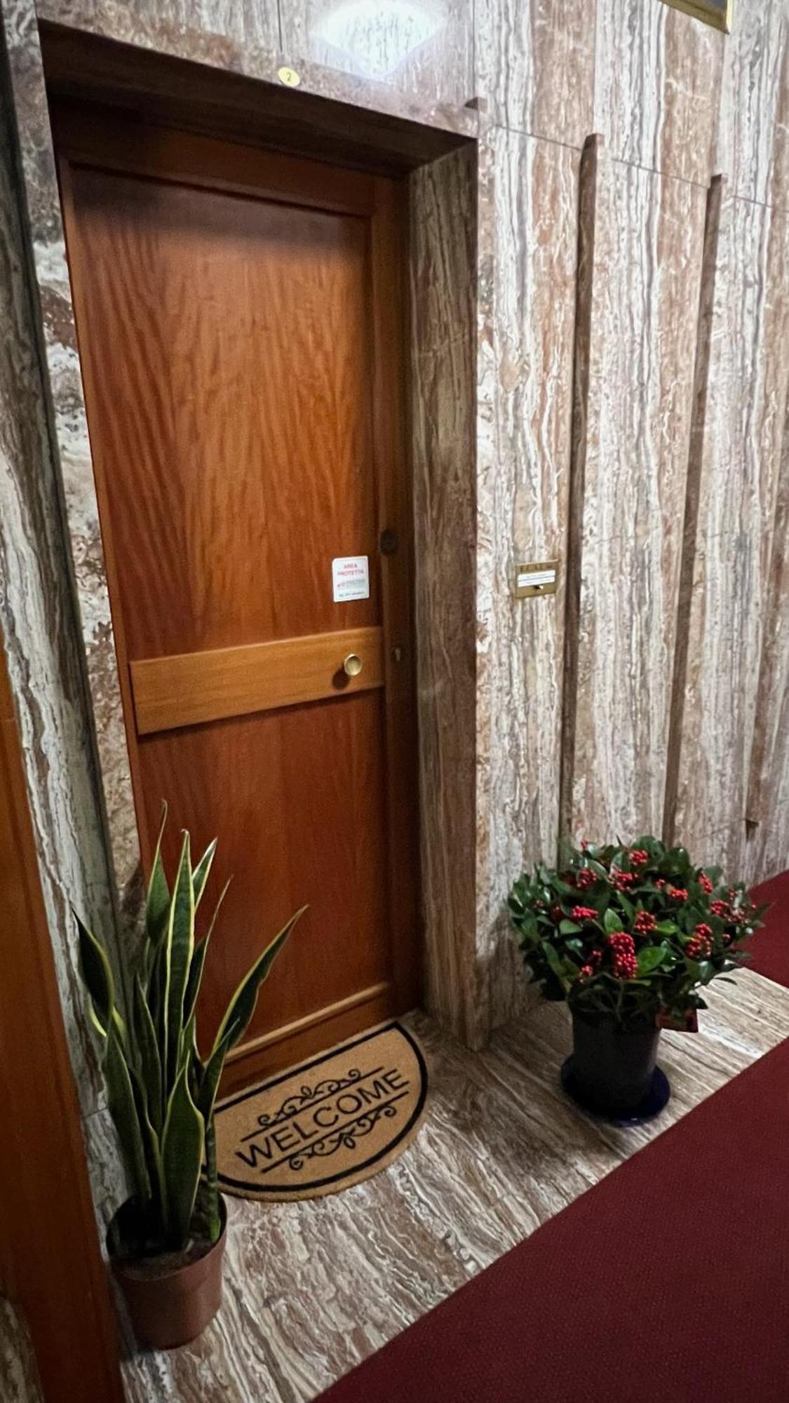 Apartament Casa Gianduia Davanti Al Grattacielo *